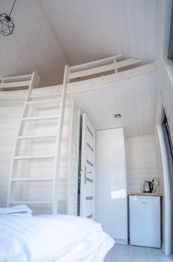 Pod Cyprysami - Surf & Family Resort Jastarnia Bagian luar foto